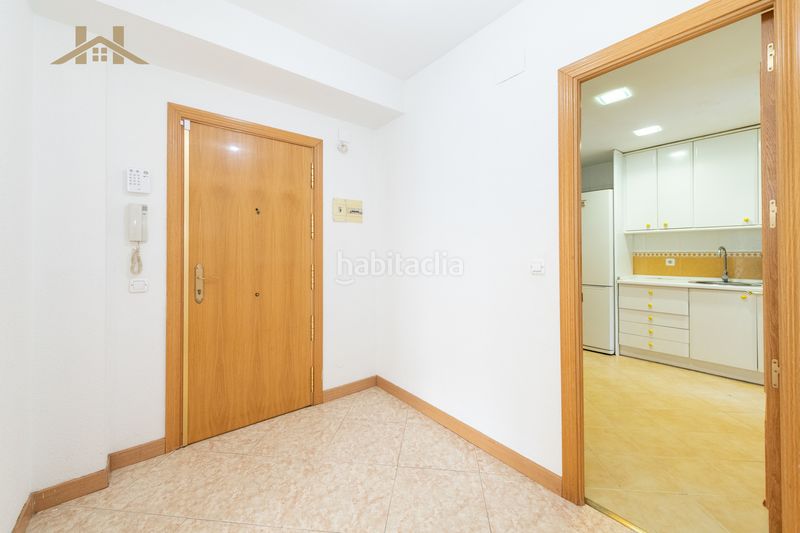 Foto 4d8b9f95-4285-4cd0-941a-e6639b02a9ea. Planta baixa amb calefacció a Centro Alcobendas