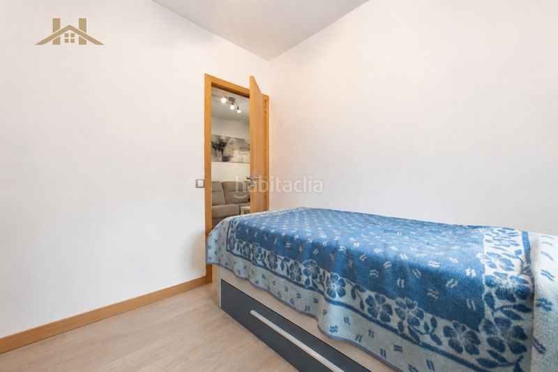 Foto d3982ade-7991-4b68-8721-dd2486a4ca04. Pis a calle de velarde 13 a Universidad-Malasaña Madrid