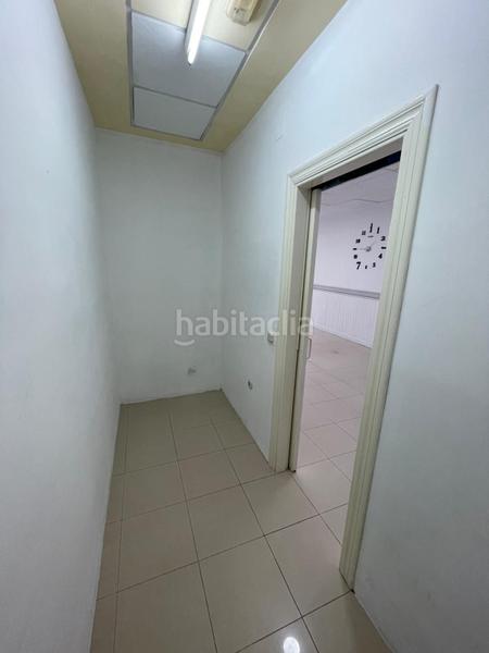 Foto 142ef8a5-3ebf-4b0f-b4b5-9f953185b9eb. Alquiler local comercial en cervantes 122 local comercial calle cervantes en Ejido (El)