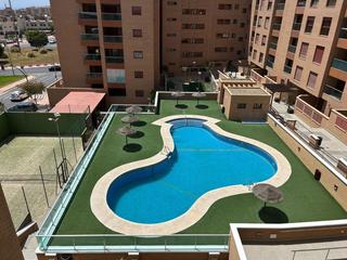 Location Appartement  Medico francisco perez company. Piso en alquiler en almeria zona torrecárdenas