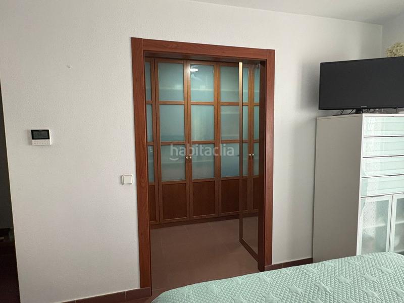 Foto 98c8de40-8317-4ceb-a4d9-904523892620. Casa chalet adosado con encanto a apenas 200 m de la playa amplio, luminoso y listo para entrar a vivir en Roquetas de Mar