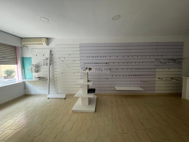 Foto 3c40be98-558a-4ca3-af52-1a5665c6b9a9. Affitto locale commerciale in constantino 5 in Ejido centro Ejido (El)