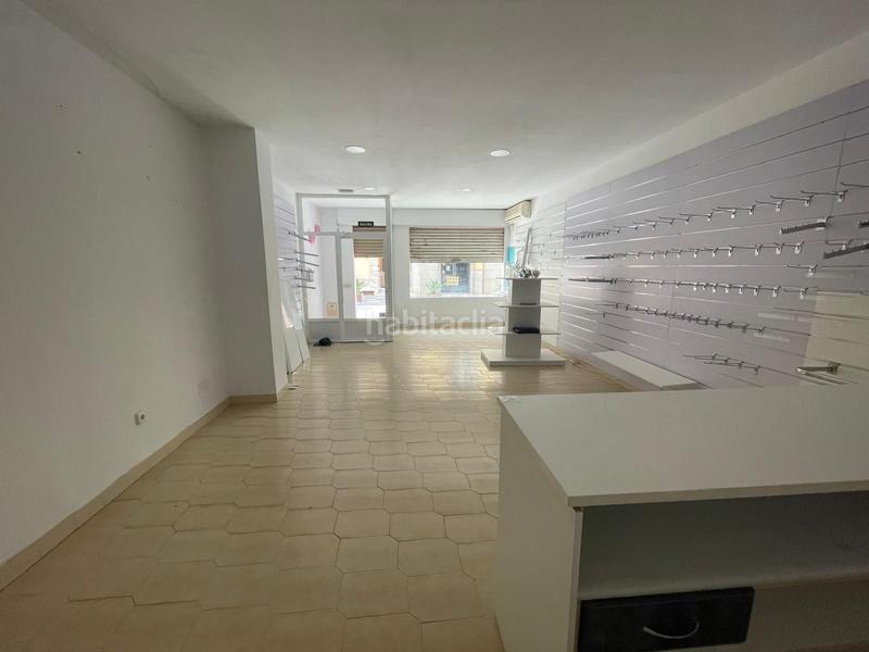 Foto 8efd3f4d-9671-433a-b29e-4e67dbb2d848. Lloguer local comercial a constantino 5 a Ejido centro Ejido (El)