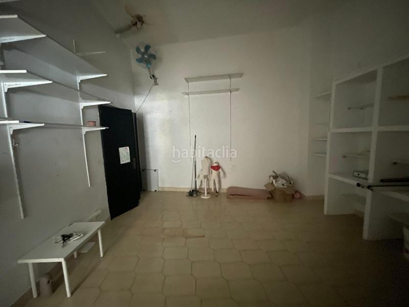 Foto 9cdd6a9a-6a54-43e2-a9f0-a708dcfb6e48. Lloguer local comercial a constantino 5 a Ejido centro Ejido (El)