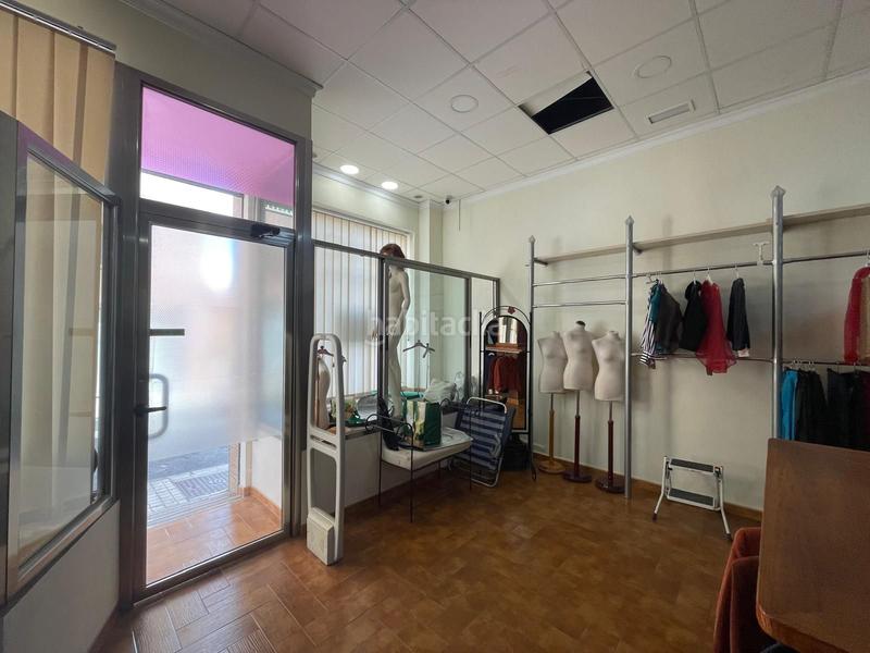 Foto c2947cd7-e5e8-418a-9b53-533456d60bc3. Alquiler local comercial en pasteur 11 local comercial en alquiler en Ejido (El)