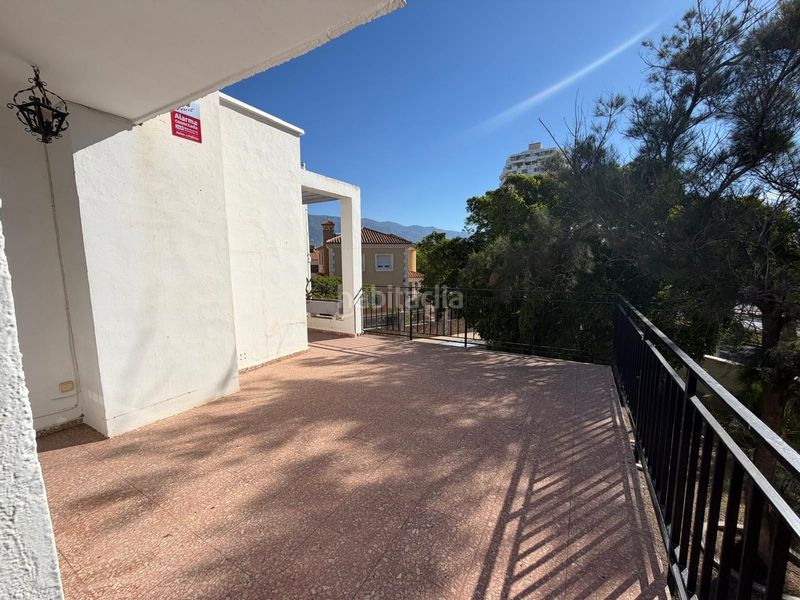 Foto a33be3fe-cd45-465d-9248-2b86ab92cc55. Casa amb aparcament a Santo Domingo Ejido (El)