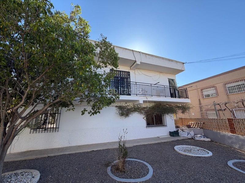 Foto de864080-dcff-4559-8988-78602d948f65. Casa amb aparcament a Santo Domingo Ejido (El)