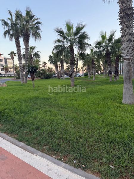 Foto 7b8ffe2d-091f-4cbb-83d0-f7f3aa4813f3. Miete appartement mit pool in Almerimar Ejido (El)