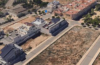Terreny residencial a LISZT