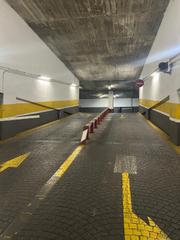 Lloguer Aparcament cotxe a Creu Alta. Alquiler plaza pk en eix macia, sabadell