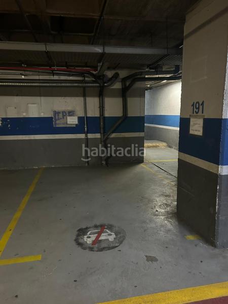 Foto f1d071bc-c5f7-4268-8845-30c0da51ef94. Location parking voiture dans Creu Alta Sabadell