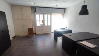 Local Comercial a Centre. Local en sant quirze del vallés opción hacer cambio de uso