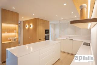 Etagenwohnung in Poble - Casc Antic