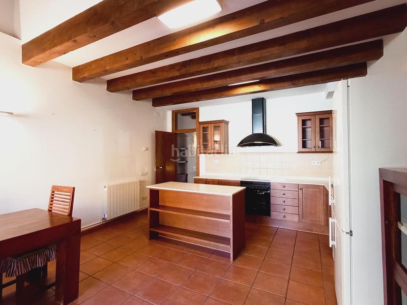 Foto 886a9505-fb69-4a13-8083-82aa27ec5666. Casa adossada amb calefacció aparcament a Poble - Casc Antic Castellar del Vallès