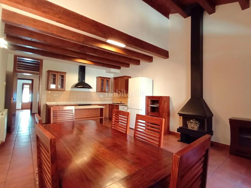 Foto 97b8ac73-c17b-4aa6-8712-3ba5d3a4d687. Casa adossada amb calefacció aparcament a Poble - Casc Antic Castellar del Vallès