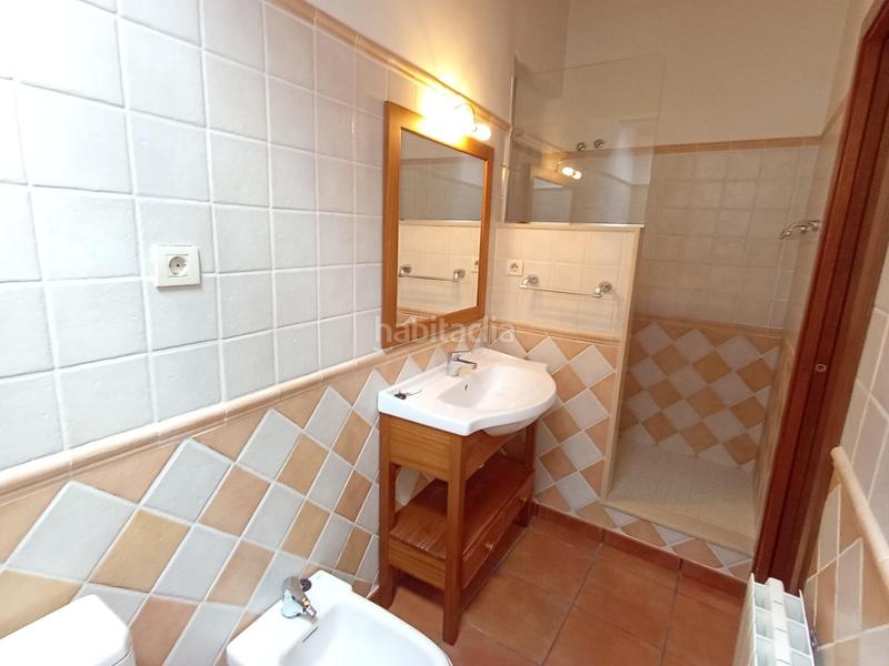 Foto e6f3075d-6974-4a15-8cef-d979a9d721f0. Casa adossada amb calefacció aparcament a Poble - Casc Antic Castellar del Vallès