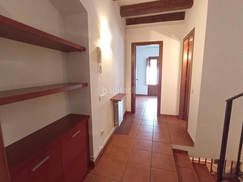 Foto a5cc4b04-df8d-4ce9-b214-78d0eb21594a. Maison jumelée avec chauffage parking dans Poble - Casc Antic Castellar del Vallès
