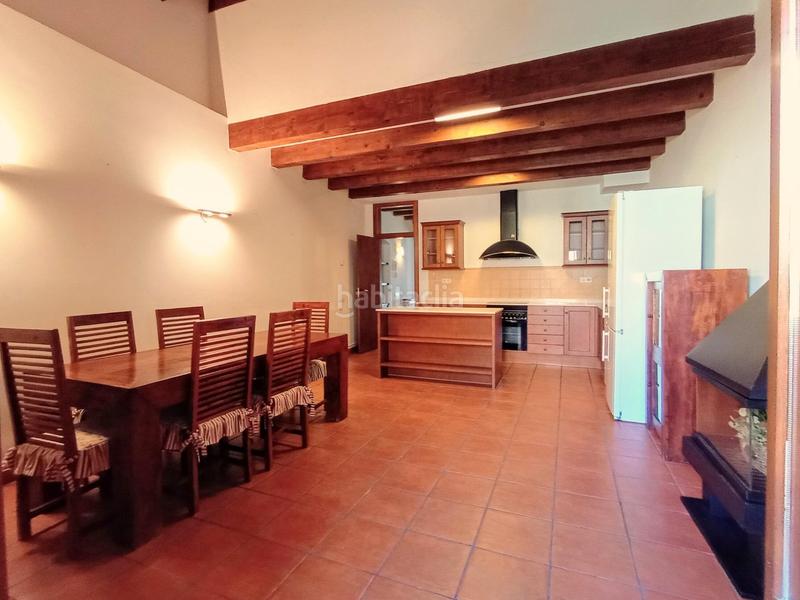 Foto d2818ea9-2e00-4df4-b6a1-fc8788485c48. Maison jumelée avec chauffage parking dans Poble - Casc Antic Castellar del Vallès