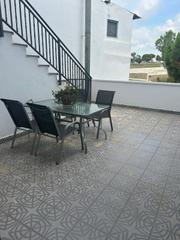 Casa in Torre-romeu. Casa adosada con patio en sabadell