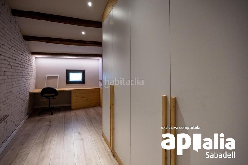 Foto 0f780ad7-832e-4e0f-920b-ec18a38aa305. Reihenhaus mit heizung in Gràcia Sabadell