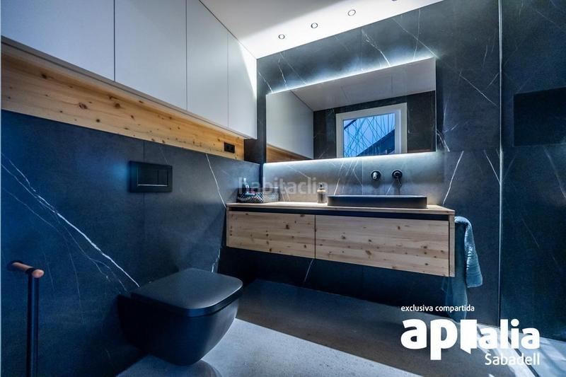 Foto 214fa94b-ba25-4b08-9225-d93282719c05. Reihenhaus mit heizung in Gràcia Sabadell