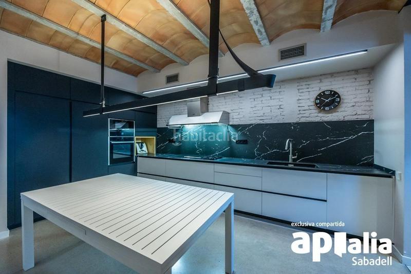 Foto 4e81892e-a23a-47d1-889d-be6d4332095e. Reihenhaus mit heizung in Gràcia Sabadell