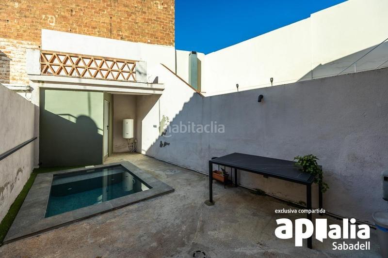 Foto b24b61f8-0a3d-483c-b5cc-586a19f838bb. Reihenhaus mit heizung in Gràcia Sabadell