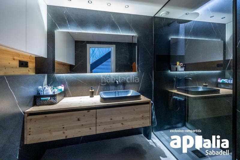 Foto ec2c6086-9ba5-4ea2-b862-d00ee24b7eb2. Reihenhaus mit heizung in Gràcia Sabadell