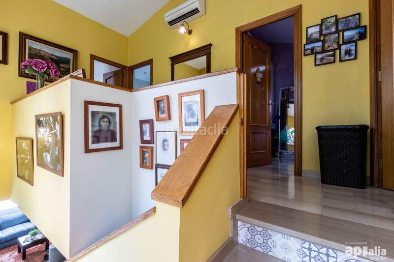 Foto 63b85c40-c599-47e1-9de9-7f6b38546651. Chalet impresionante casa en castellar del valles, zona Airesol en Castellar del Vallès