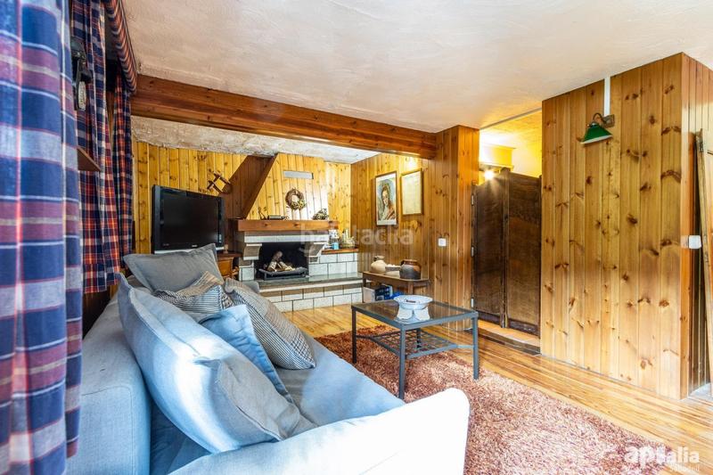 Foto 79cc7e5c-ee73-46a8-9a44-2a67bd3cb62f. Chalet impresionante casa en castellar del valles, zona Airesol en Castellar del Vallès