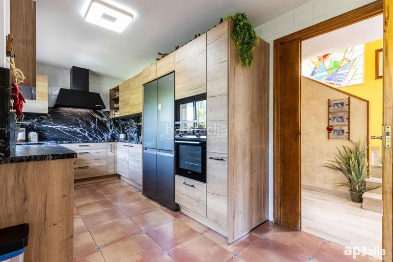 Foto 97da89b7-ea9f-458d-a4f5-0482b62887d1. Chalet impresionante casa en castellar del valles, zona Airesol en Castellar del Vallès