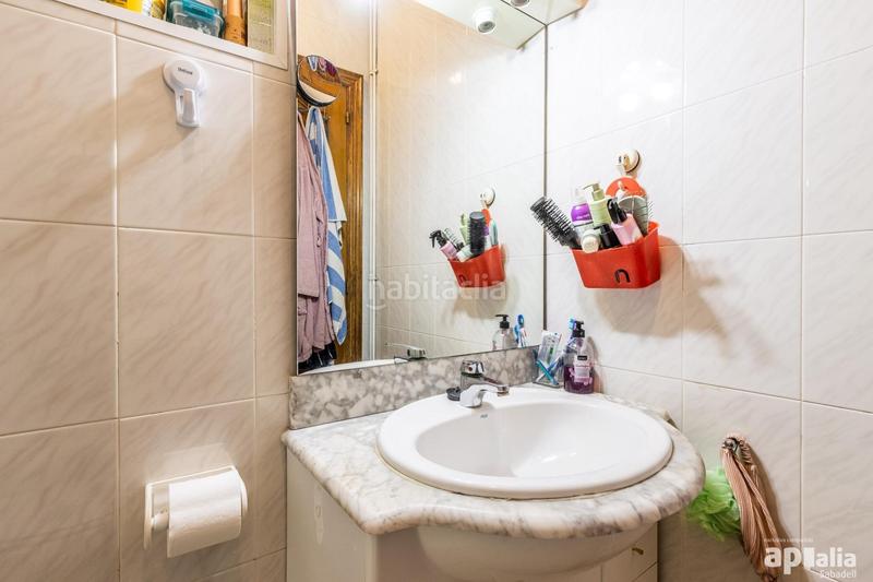 Foto ed3b0460-a43d-4034-82f5-a99a5713f85e. Chalet impresionante casa en castellar del valles, zona Airesol en Castellar del Vallès