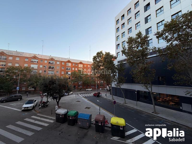 Foto 46e10407-5885-45d7-ab59-aa7313755388. Flat with parking in Creu Alta Sabadell
