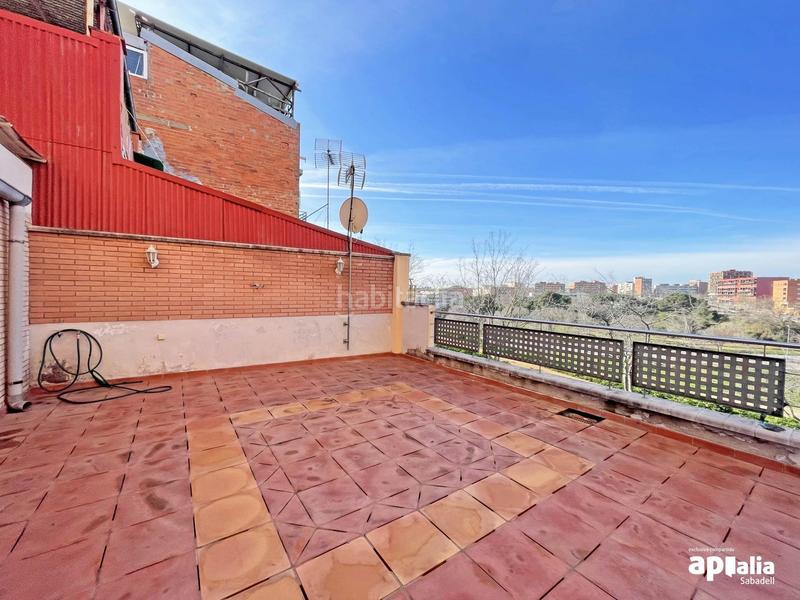 Foto 439c5695-370b-4ec7-9342-877b67c007af. Casa a schiera con parcheggio in Ca n'Oriac Sabadell