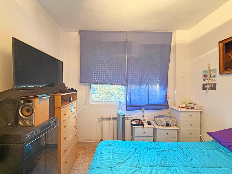 Foto 0e8e9f95-2491-4c4b-8dd1-151d4d7b9869. Semi detached house with heating parking in Can Deu Sabadell