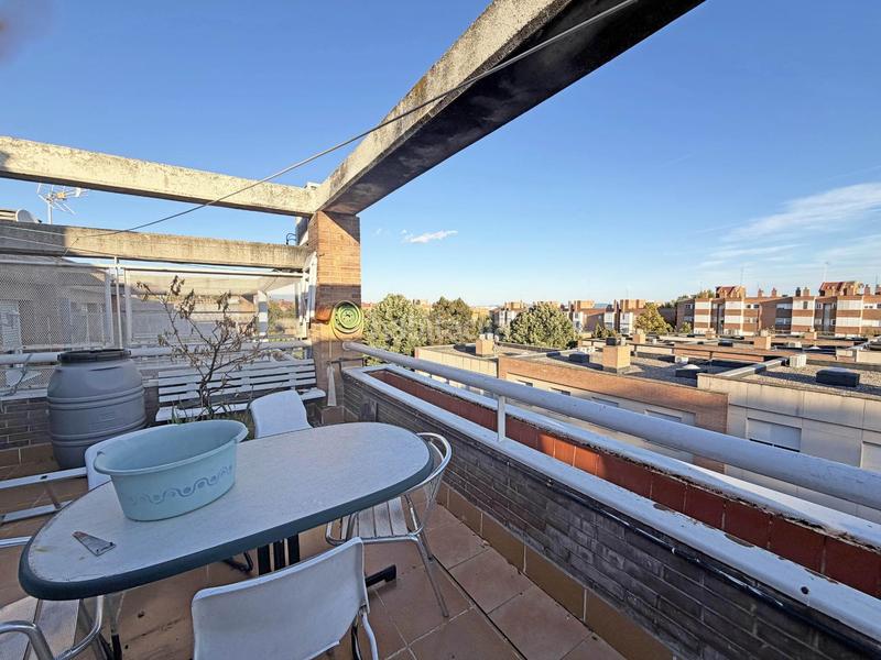 Foto 8c98d87a-205c-472e-98a1-271e777b3c28. Semi detached house with heating parking in Can Deu Sabadell