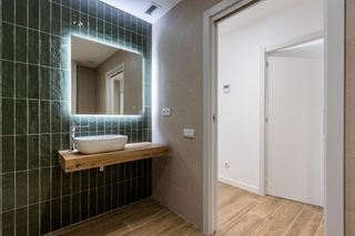 Planta baixa a Creu Alta. Planta baja exterior en el centro de sabadell