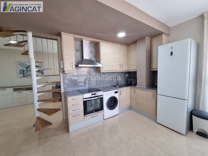 Foto 89d671b1-7d27-4940-9ea4-4f8d5f7bd3b7. Àtic a Can Rull Sabadell