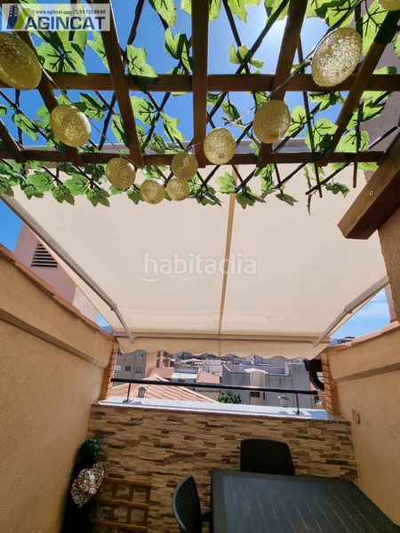 Foto fdb465cf-e39b-492b-b531-5c96a9e89db4. Àtic a Can Rull Sabadell