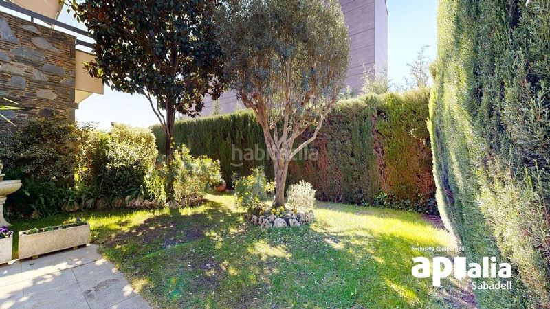 Foto c865ce5d-b4d9-4c54-b294-2a8645883a5e. Casa amb calefacció aparcament a Centre Sabadell