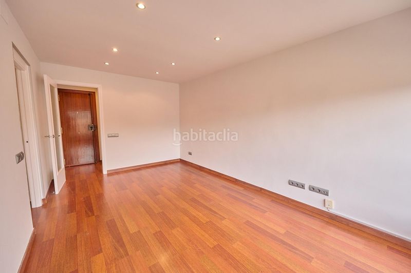 Foto dd59ccdf-5f31-449e-af3e-871feda7c6af. Pis a Sentmenat