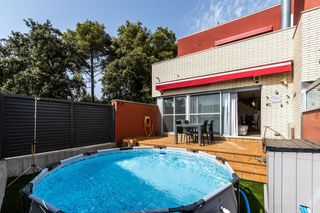 Haus in Sentmenat. Magnífica casa pareada junto al bosque de pedrasanta.