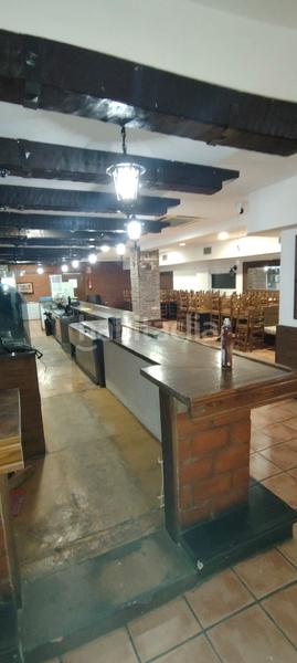 Foto b08d4072-fa7b-4d5d-be25-345fe4144420. Local comercial local en venta en Castell-Poble Vell Castelldefels