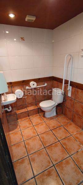 Foto d463e024-a6ed-4c73-96d3-b0b123fe5fb0. Local comercial local en venta en Castell-Poble Vell Castelldefels