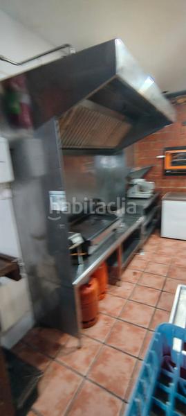 Foto eeceeec1-d348-44d6-9b6d-ba4f5330920f. Local comercial local en venta en Castell-Poble Vell Castelldefels