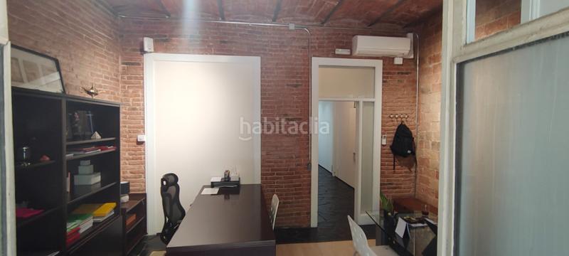 Foto 5929f449-f778-493b-b3a2-f3076c676d2b. Local comercial local en venta 200 mt2 calle córcega /aribau en Barcelona