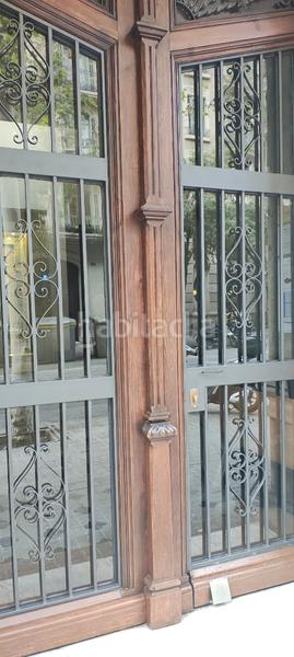 Foto 7235bc74-e2e8-4060-9235-f24081d418ab. Local comercial local en venta 200 mt2 calle córcega /aribau en Barcelona
