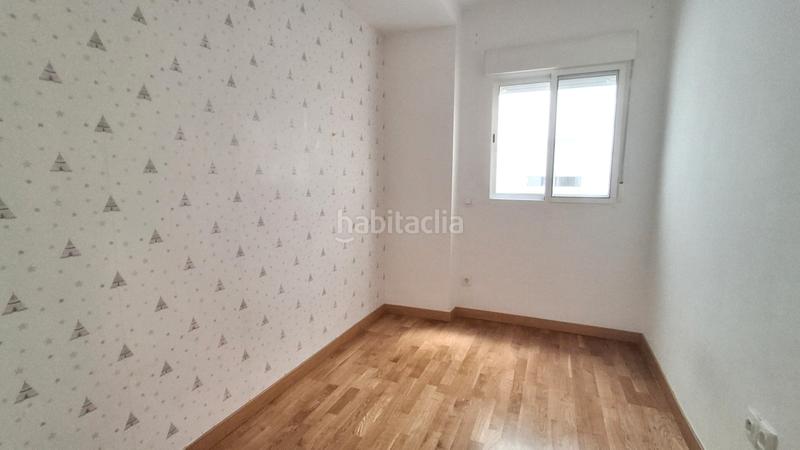 Foto b3aa46ce-5217-40c9-a15c-7a456a676d46. Flat in Triana Oeste Sevilla