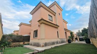 Casa aparellada en Nuevo Bulevar. Pareado en mairena por debajo de 300.000€ Casa aparellada en Nuevo Bulevar. Pareado en mairena por debajo de 300.000€