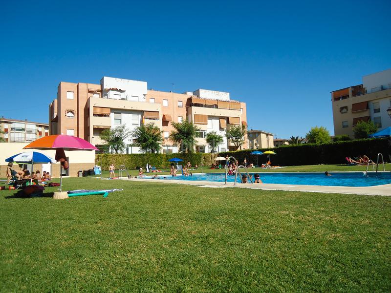 Foto d9b3d418-6465-45f5-9f10-d872fa7e929f. Rent flat with parking pool in Ciudad Aljarafe Mairena del Aljarafe